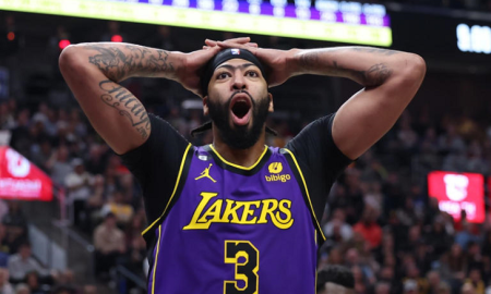 A closer view at Anthony Davis Unibrow.